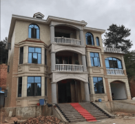 <b>发低VOC（挥发性无机化合物）以至零VOC的仿石漆</b>